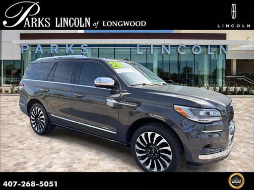 Chroma Caviar Dark Gray Metallic Clearcoat 2024 Lincoln Navigator Black Label