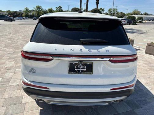 2025 Lincoln Corsair Premiere