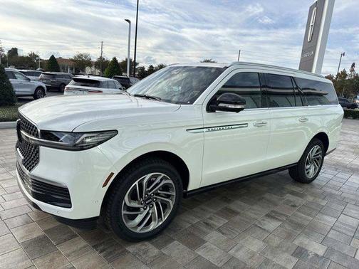 2025 Lincoln Navigator Reserve