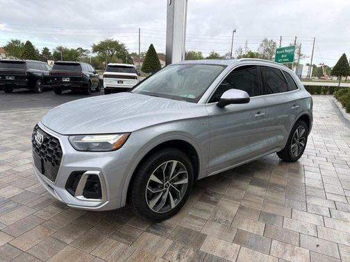 Florett Silver Metallic 2022 Audi Q5 45 S line Premium Plus