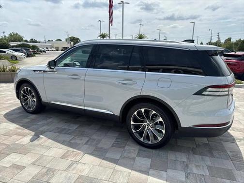 2025 Lincoln Aviator Premiere
