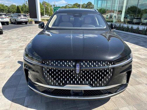 2025 Lincoln Nautilus Reserve