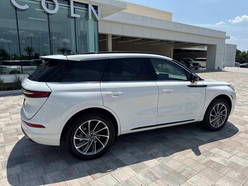 2025 Lincoln Corsair Grand Touring