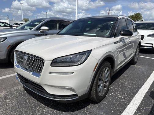 Ceramic Pearl Metallic Tri-Coat 2022 Lincoln Corsair Standard