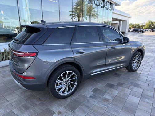 Asher Gray Metallic Clearcoat 2023 Lincoln Corsair Standard