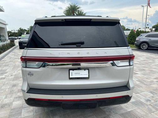2022 Lincoln Navigator Reserve