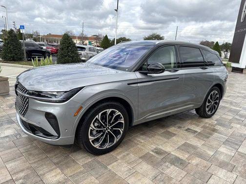 2024 Lincoln Nautilus Reserve