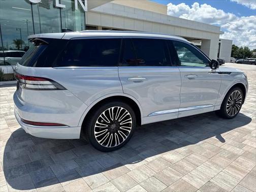 2025 Lincoln Aviator Black Label AWD