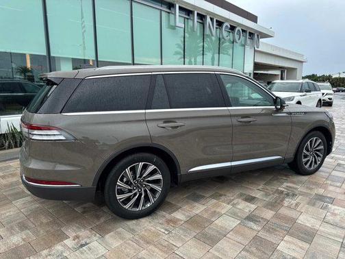 2025 Lincoln Aviator Premiere