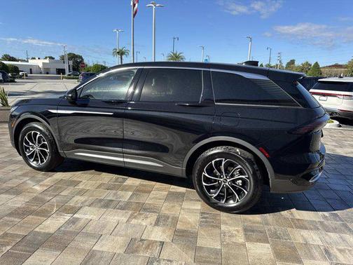 2025 Lincoln Nautilus Premiere