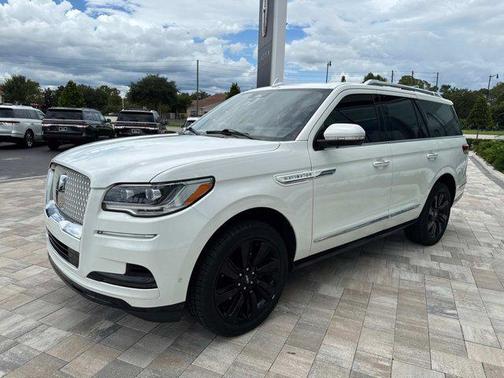 2023 Lincoln Navigator Reserve
