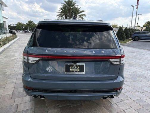 Whisper Blue Metallic Clearcoat 2026 Lincoln Aviator Reserve
