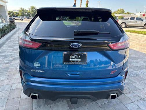 2019 Ford Edge ST
