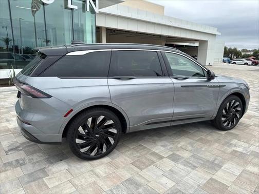 2025 Lincoln Nautilus Black Label