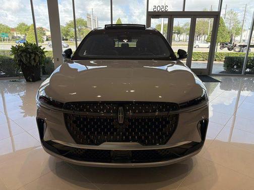 Gray Matter Clearcoat 2026 Lincoln Nautilus Black Label