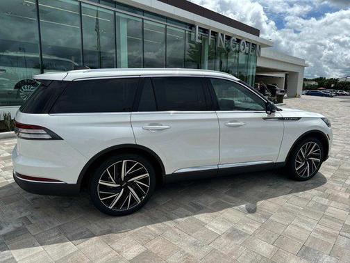 2025 Lincoln Aviator Reserve AWD