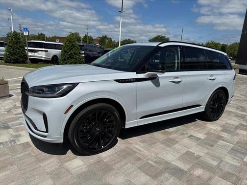 2025 Lincoln Aviator Reserve AWD