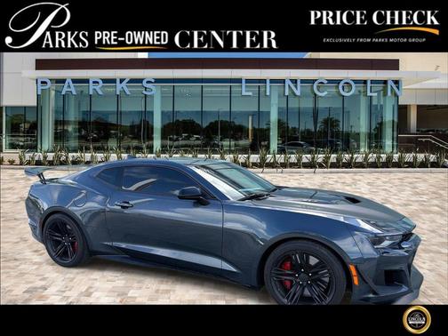 Shadow Gray Metallic 2019 Chevrolet Camaro ZL1