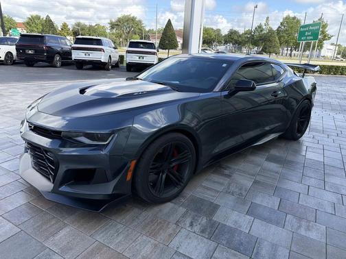 Shadow Gray Metallic 2019 Chevrolet Camaro ZL1