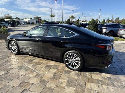 2019 Lexus ES 350 Luxury