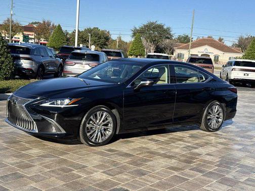 2019 Lexus ES 350 Luxury