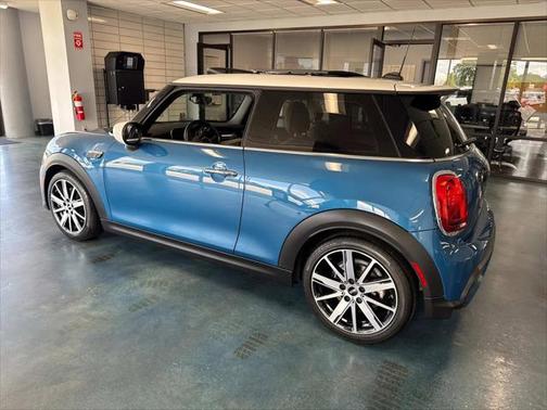 2022 MINI Hardtop Cooper S