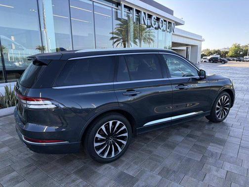 Flight Blue Metallic Clearcoat 2022 Lincoln Aviator Black Label Grand Touring AWD