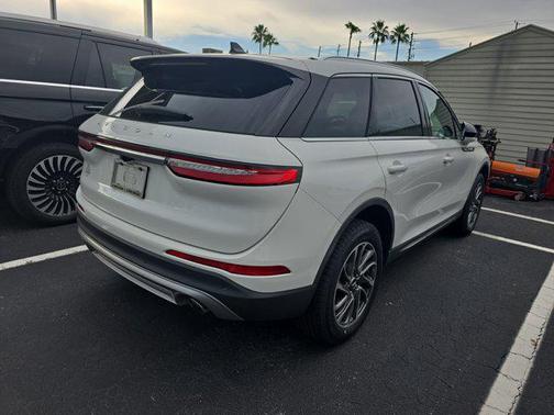 2021 Lincoln Corsair Standard