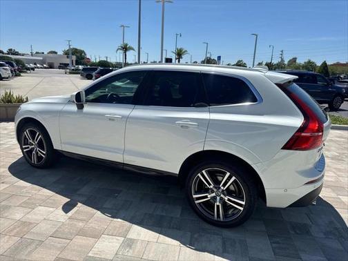 2018 Volvo XC60 T6 Momentum