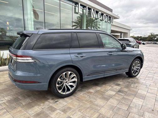 whisper blue metallic clearcoat 2026 Lincoln Aviator Premiere