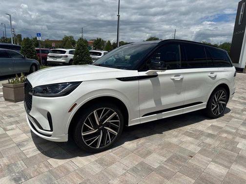 2025 Lincoln Aviator Black Label AWD