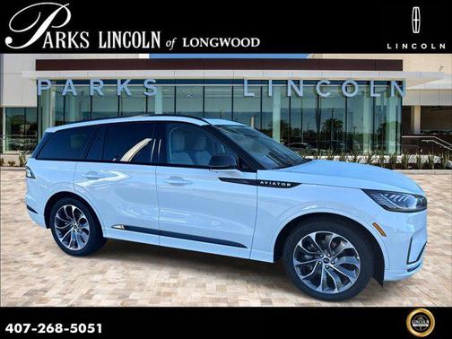 pristine white metallic tri-coat 2026 Lincoln Aviator Premiere