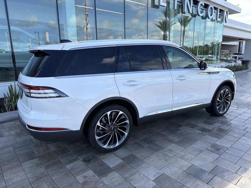 PRISTINE WHITE MET 3C 2026 Lincoln Aviator Reserve AWD