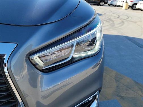 Photo 4 of 40 of 2019 INFINITI QX60 Luxe