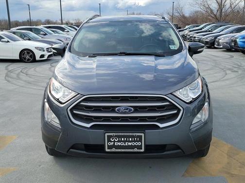 Photo 3 of 35 of 2020 Ford EcoSport SE