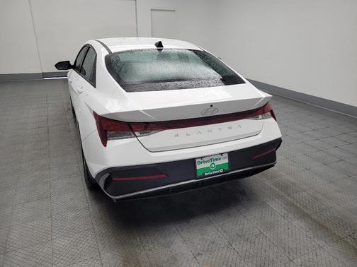 Serenity White 2025 Hyundai ELANTRA SE