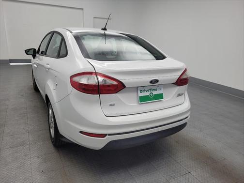 2017 Ford Fiesta SE