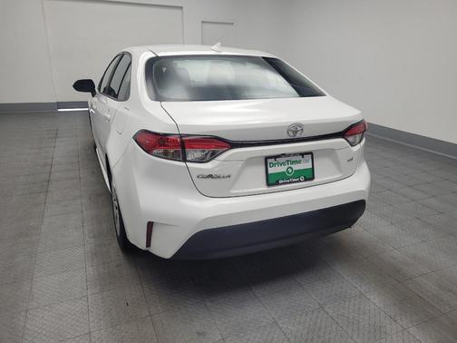 Ice Cap 2024 Toyota Corolla LE