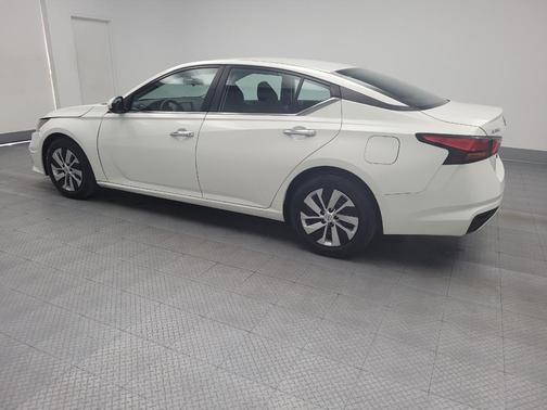 2022 Nissan Altima S FWD
