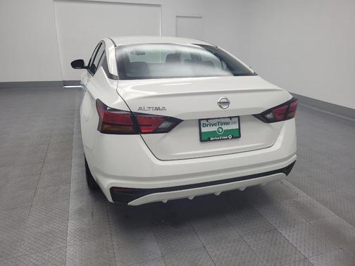 2022 Nissan Altima S FWD