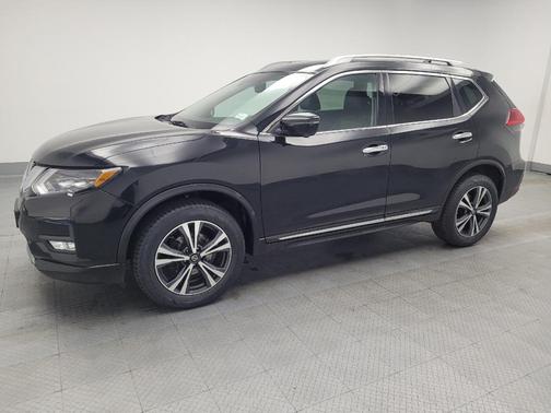 2017 Nissan Rogue SL