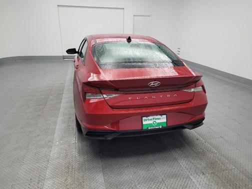 2022 Hyundai ELANTRA SE