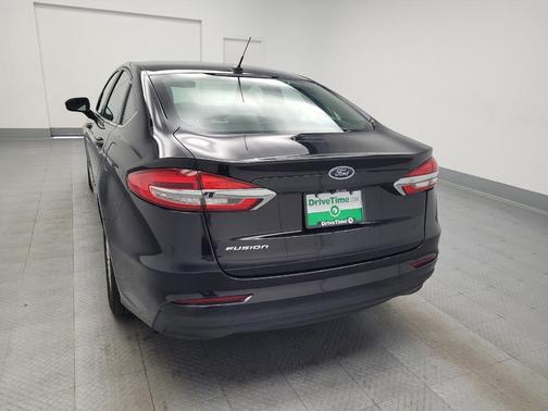 2019 Ford Fusion S