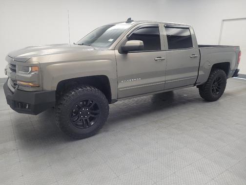 2017 Chevrolet Silverado 1500 2LT
