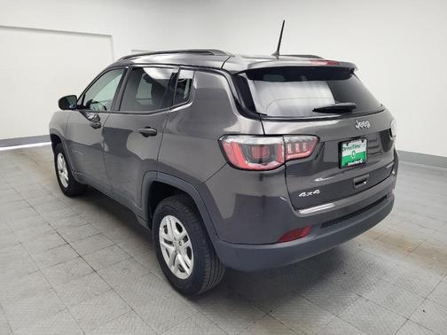 Granite Crystal Metallic Clearcoat 2018 Jeep Compass Sport