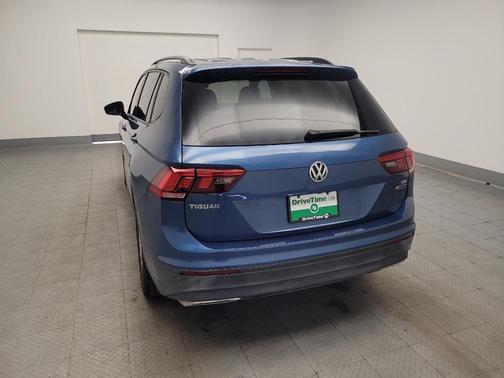 Silk Blue Metallic 2018 Volkswagen Tiguan 2.0T S 4MOTION