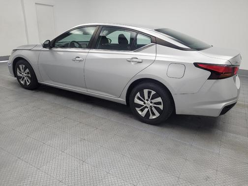 2022 Nissan Altima S FWD