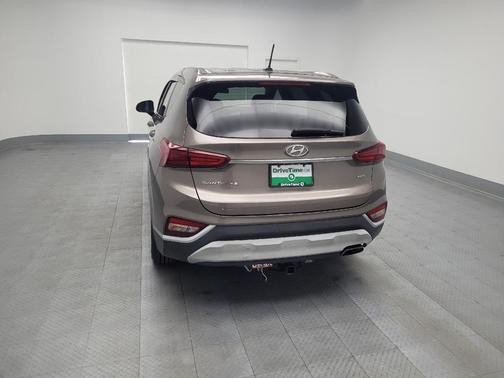 2019 Hyundai SANTA FE SE 2.4