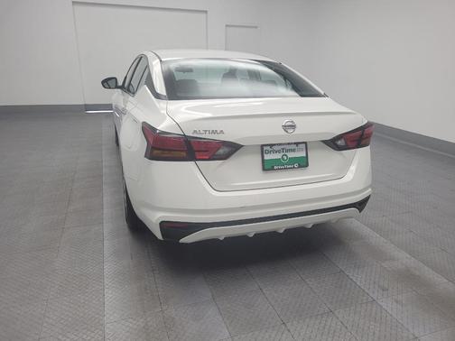 2022 Nissan Altima S FWD