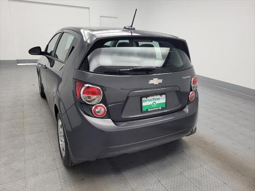 2016 Chevrolet Sonic LS